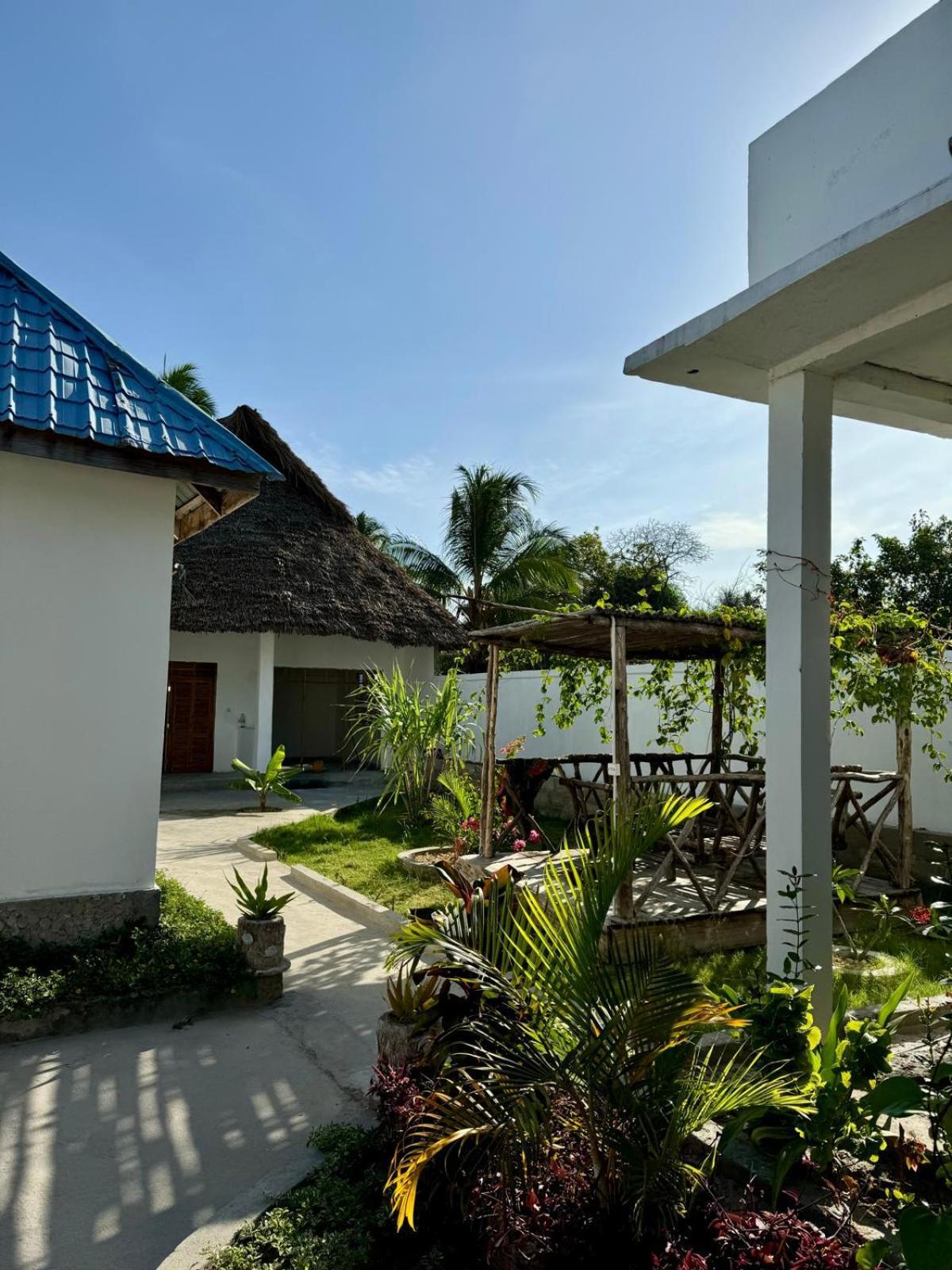 Mafia Island Bungalows Utende Extérieur photo